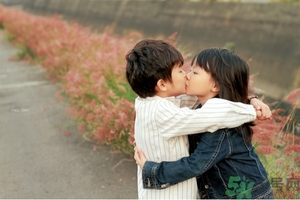 12歲可以談戀愛(ài)嗎?12歲早戀怎么辦