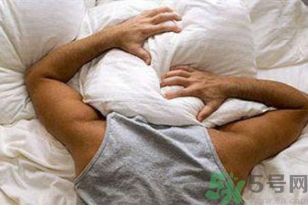 男人濕氣重的表現(xiàn)有哪些？男人去除濕氣的方法有哪些？