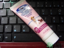 安耐曬和水寶寶哪個好？安耐曬防曬霜和水寶寶哪個好？