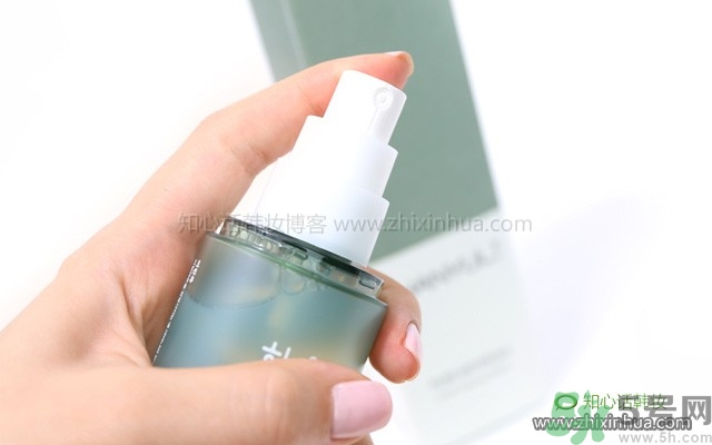 韓律艾草補(bǔ)水鎮(zhèn)靜噴霧怎么樣？好用嗎？