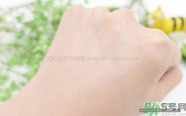 韓律艾草補(bǔ)水鎮(zhèn)靜噴霧怎么樣？好用嗎？