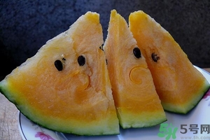 西瓜打針是真的嗎？西瓜打藥了是什么樣子？