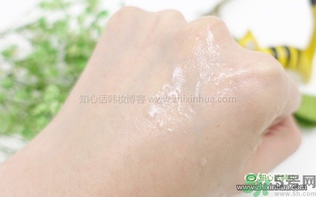 韓律艾草補(bǔ)水鎮(zhèn)靜噴霧怎么樣？好用嗎？