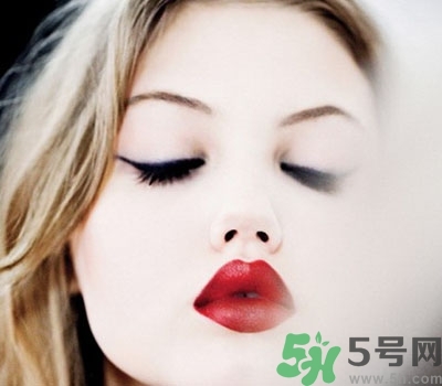 口紅哪個牌子好？口紅怎么涂好看？