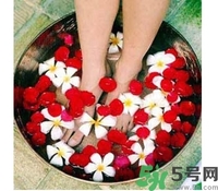 夏天泡腳好嗎？夏天用什么泡腳最好？