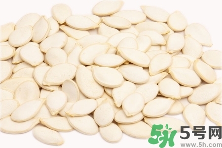 吃南瓜子的好處？吃南瓜子的壞處？
