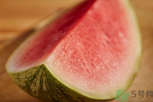 西瓜肉有幾種顏色？西瓜瓤有幾種顏色？