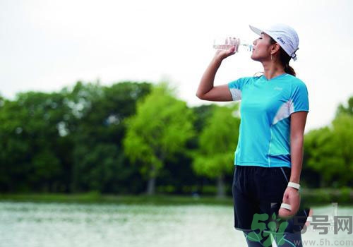 為什么喝水會(huì)惡心？喝水有時(shí)感覺惡心是怎么回事？