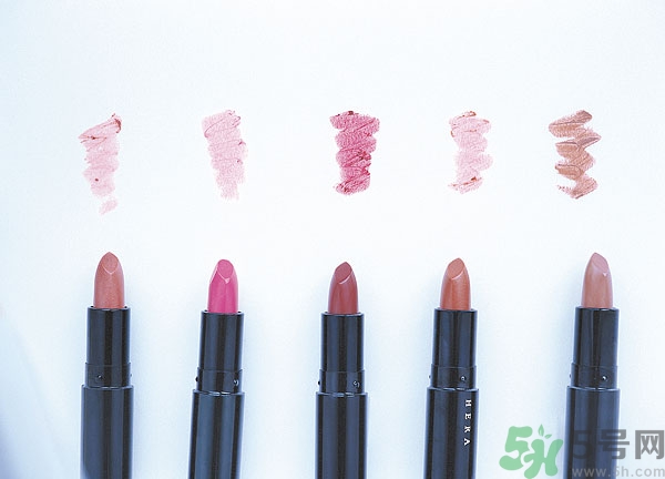 口紅顏色怎么選？怎么挑選適合自己的口紅顏色？