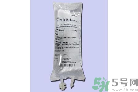 皮膚過(guò)敏可以敷生理鹽水嗎？皮膚過(guò)敏能不能敷生理鹽水？