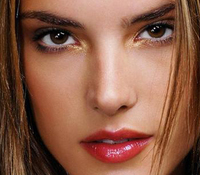 開眼角會留疤嗎？開眼角增生怎么辦？