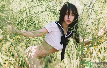 16歲女生乳房發(fā)育圖片？16歲女生還能長高么？