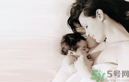 寶寶吃慣了奶瓶不吃母乳怎么辦？喂奶的正確方法