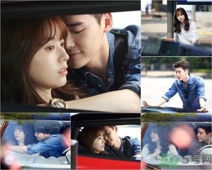 李鐘碩開的什么車？姜哲開的什么車？