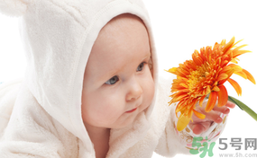 小孩子過敏怎么辦？孩子吃這些食物長大后不易過敏