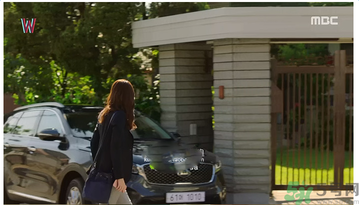 韓孝珠包包什么牌子？吳妍珠的包包什么牌子？