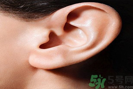 耳朵里面疼痛怎么辦？耳朵里面疼痛的原因？