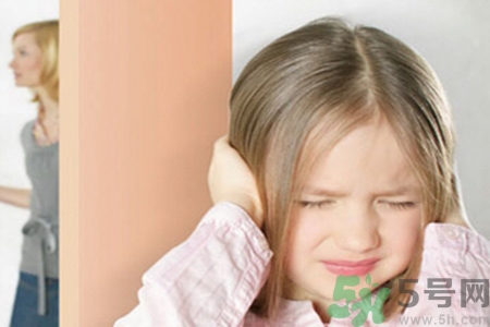 掏耳朵出血怎么辦？怎么樣掏耳朵？