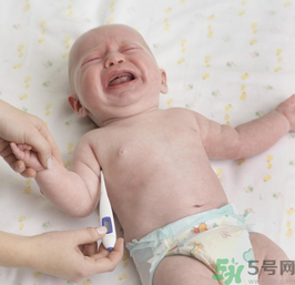 幼兒急疹怎么護(hù)理？ 幼兒急疹的幾大癥狀？