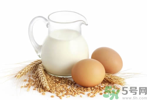 懷孕一個月吃什么對胎兒好？懷孕一個月的癥狀？