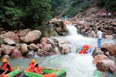 漂流可以穿裙子嗎?漂流穿裙子會(huì)怎么樣 漂流可以穿裙子嗎?漂流穿裙子會(huì)怎么樣