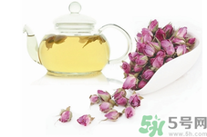 月經(jīng)期間能喝苦瓜茶嗎?經(jīng)期喝苦瓜茶會(huì)怎么樣