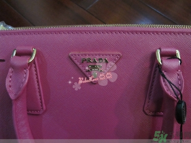prada包包真假鑒別 prada包包真假鑒辨別圖 prada包包真假鑒別 prada包包真假鑒辨別圖