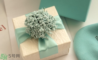 七夕和老婆怎么過？七夕送老婆什么禮物？