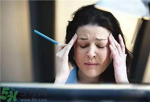 神經(jīng)衰弱的癥狀及表現(xiàn)？如何治療神經(jīng)衰弱？