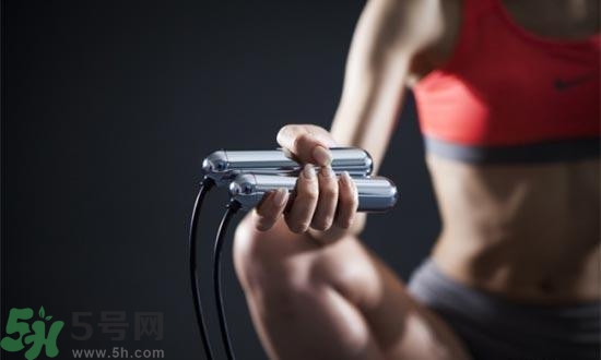 女生跳繩要注意什么？跳繩要注意什么？