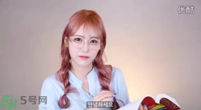 戴眼鏡怎么化妝？眼鏡妝怎么畫