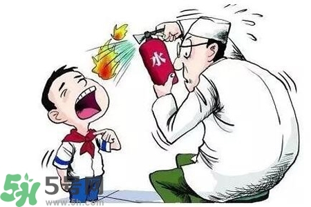 慢性咽炎的發(fā)病因素？慢性咽炎的并發(fā)癥有哪些？