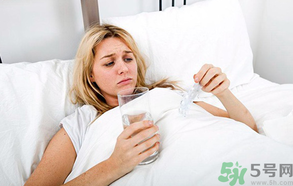 乳腺增生是怎么引起的？乳腺增生如何調(diào)理？