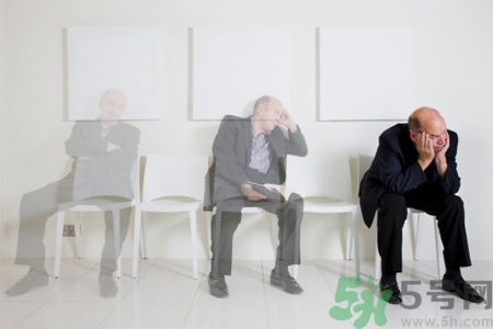 脫發(fā)是什么？脫發(fā)的癥狀有哪些？