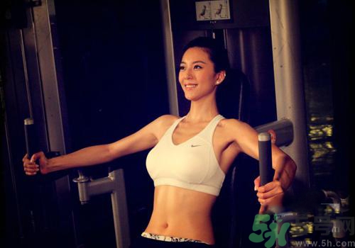 副乳形成的原因 副乳會自己消除嗎？