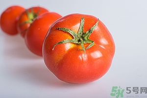 西紅柿的熱量高嗎?一個西紅柿的熱量是多少 西紅柿的熱量高嗎?一個西紅柿的熱量是多少