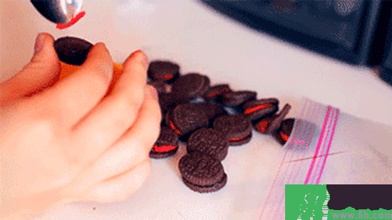 奧利奧睫毛膏怎么做？奧利奧睫毛膏做法視頻