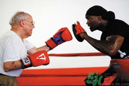 帕金森會有遺傳性嗎？帕金森需注意什么？