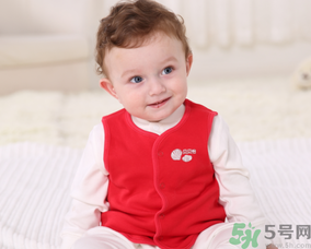 秋天寶寶穿什么衣服好？秋天寶寶要穿幾件衣服？