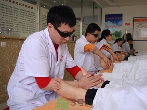 盲人按摩真的是盲人嗎？盲人按摩好嗎？