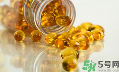 寶寶為什么要吃魚肝油？魚肝油的功效與作用