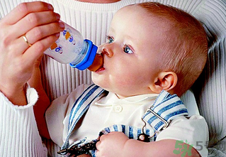 寶寶秋季腹瀉有哪些癥狀？寶寶秋季腹瀉的食譜推薦