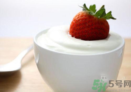 酸奶脹氣能喝嗎？酸奶脹袋能喝嗎？