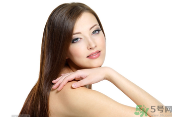 為什么秋季季容易脫發(fā)？秋季脫發(fā)嚴(yán)重怎么辦？