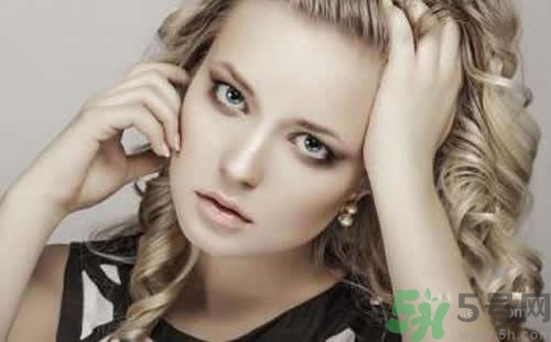 生完孩子后皮膚變黑是怎么回事？生完孩子后皮膚變黑怎么辦？