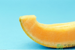 哈密瓜榨汁要加水嗎？哈密瓜榨汁搭配什么？