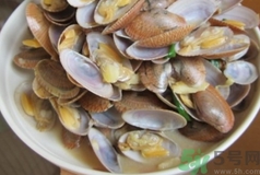 花甲可以和西瓜一起吃嗎?花甲能和西瓜同吃嗎? 花甲可以和西瓜一起吃嗎?花甲能和西瓜同吃嗎?