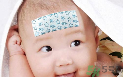 退熱貼要貼多久？退熱貼可以反復(fù)使用嗎？