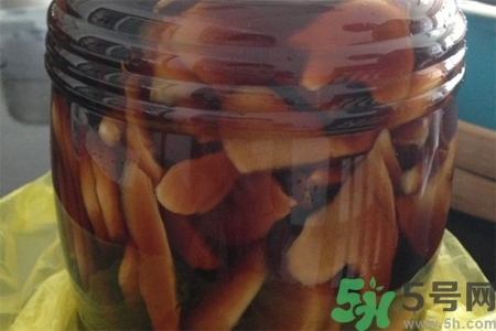 每天吃三片醋泡姜有什么好處？生姜泡醋的作用有哪些？