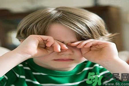 寶寶為什么會感染紅眼病？寶寶患紅眼病如何治療？